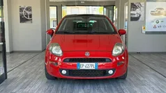 Rosso Usata 2013 Fiat Punto Lounge Tre volumi | 2500 € (Super prezzo)