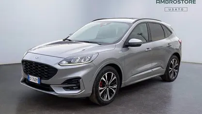 Usata Ford Kuga ST-Line 190 CV (139 kW) 2021 Solar silver SUV