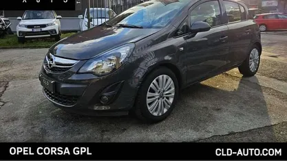 Usata Opel Corsa 86 CV (63 kW) 2015 Berlina