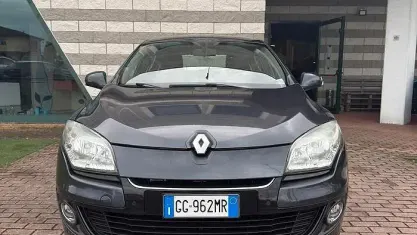Usata Renault Mégane 90 CV (66 kW) 2013 Nero Berlina