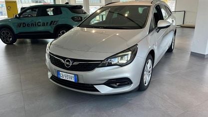Usata Opel Astra GS Line 122 CV (89 kW) 2020 Grigio argento Station wagon
