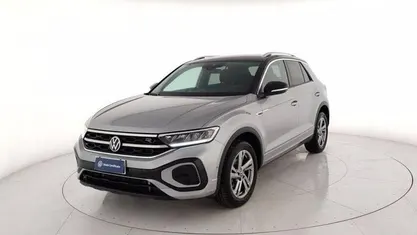 Grigio Usata 2022 VW T-Roc R-line SUV | 23.900 € (Buon prezzo)
