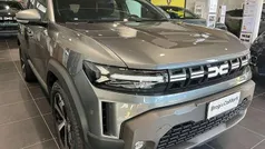 Grigio Nuova 2025 Dacia Duster Journey SUV | 27.800 € (Buon prezzo)