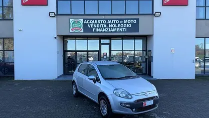 Usata Fiat Punto Evo Dynamic 69 CV (50 kW) 2009 Utilitaria