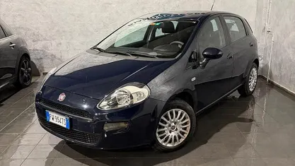 Usata Fiat Punto Evo Dynamic 69 CV (50 kW) 2013 Blu Utilitaria