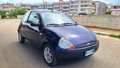 Blu Usata 2002 Ford Ka Collection Due volumi | 2999 € (Cara)