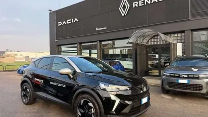 Nuova Renault Captur Techno 101 CV (74 kW) 2025 Nero etoilé metallizzato SUV