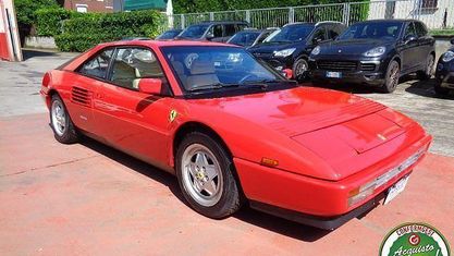 Usata Ferrari Mondial 300 CV (220 kW) 1990 Rosso pastello Coupé