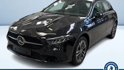 Nero metallizzato Usata 2024 Mercedes A250 Advanced Tre volumi | 42.000 €