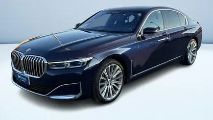 Blu metallizzato Usata 2022 BMW 740 Comfort Edition Tre volumi | 51.400 € (Buon prezzo)