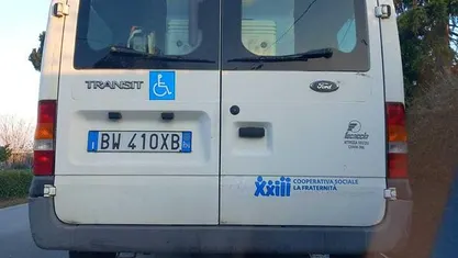 Usata Ford Transit 101 CV (74 kW) 2001 Monovolume