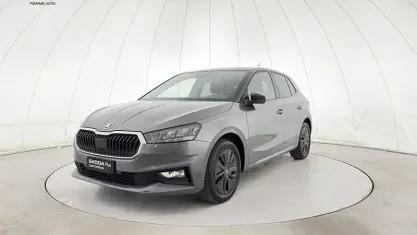 Usata Skoda Fabia 95 CV (69 kW) 2025 Grigio tetto nero Utilitaria