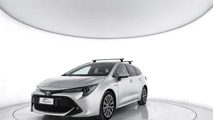 Usata Toyota Corolla Style 152 CV (111 kW) 2019 Grigio Station wagon