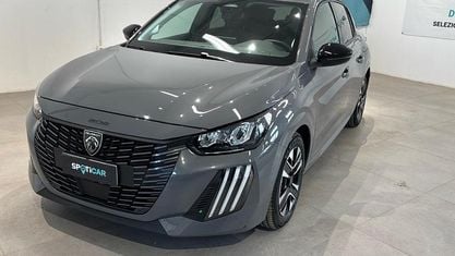 Usata Peugeot 208 Allure 102 CV (75 kW) 2025 Grigio Utilitaria