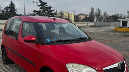 Usata Skoda Roomster Sport 105 CV (77 kW) 2007 Rosso Monovolume