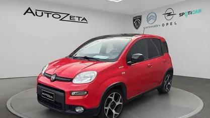 Usata Fiat Panda Sport 69 CV (50 kW) 2021 Rosso Utilitaria
