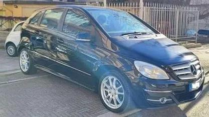 Nero Usata 2009 Mercedes B180 Monovolume | 3850 € (Buon prezzo)