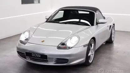 Usata Porsche Boxster 260 CV (191 kW) 2004 Grigio Cabrio