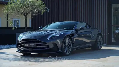 Usata Aston Martin DB12 680 CV (500 kW) 2026 Coupé