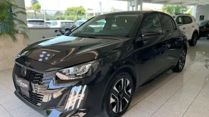 Usata Peugeot 208 Allure 100 CV (73 kW) 2025 Nero Utilitaria