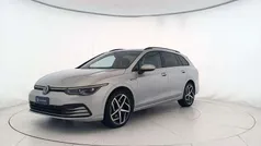 Reflex silver metallizzato Usata 2022 VW Golf VIII Style Station wagon | 23.900 € (Buon prezzo)
