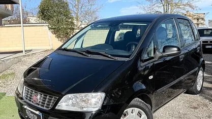 Nero Usata 2011 Fiat Idea Active Monovolume | 3900 € (Buon prezzo)