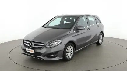 Usata Mercedes B180 Executive 122 CV (89 kW) 2016 Grigio Monovolume