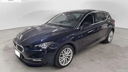 Usata Seat Leon Business 131 CV (96 kW) 2021 Blu Berlina