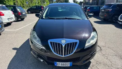 Usata Lancia Delta 120 CV (88 kW) 2011 Nero Utilitaria