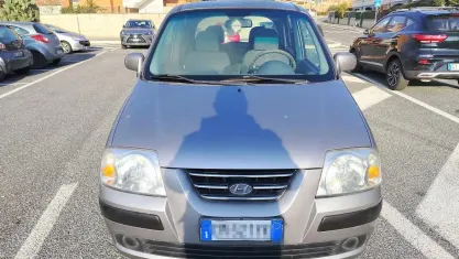 Usata Hyundai Atos Active 59 CV (43 kW) 2004 Grigio Utilitaria