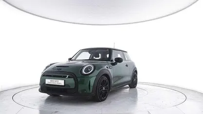 Verde Usata 2022 Mini Cooper SE Essential Due volumi | 15.900 € (Ottimo prezzo)