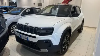 Nuova Jeep Avenger Summit 110 CV (80 kW) 2026 Bianco SUV