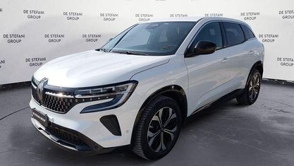Usata Renault Austral Techno 199 CV (146 kW) 2023 Bianco SUV