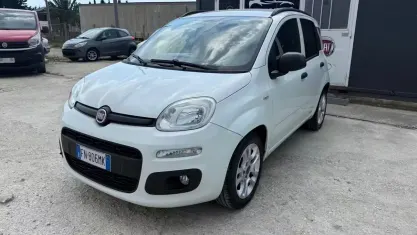 Usata Fiat Panda Lounge 80 CV (58 kW) 2018 Bianco Utilitaria