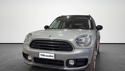 Usata Mini Cooper D Countryman Business 150 CV (110 kW) 2017 Grigio SUV