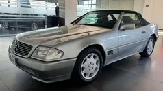 Usata 1993 Mercedes SL300 Cabrio | 31.800 €
