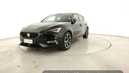 Usata Seat Leon FR 150 CV (110 kW) 2025 Nero Utilitaria