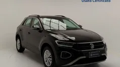 Deep black perlato Usata 2024 VW T-Roc Life SUV | 26.900 € (Buon prezzo)