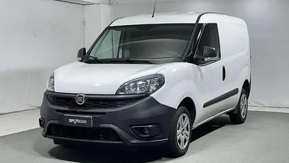 Usata 2020 Fiat Doblò Lounge Monovolume | 11.400 € (Buon prezzo)