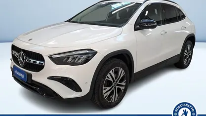 Bianco pastello Usata 2025 Mercedes GLA180 Advanced Plus SUV | 42.800 € (Buon prezzo)