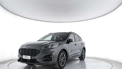 Usata 2023 Ford Kuga ST-Line X SUV | 21.500 € (Buon prezzo)
