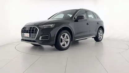Begagnad Audi Q5 Advanced 204 HK (150 kW) 2021 Svart SUV