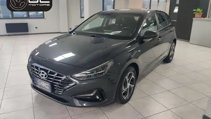 Begagnad Hyundai i30 Prime 136 HK (100 kW) 2021 Grå Sedan