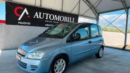 Usata Fiat Multipla Dynamic 120 CV (88 kW) 2008 Blu Monovolume