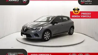 Usata Renault Clio V Equilibre 67 CV (49 kW) 2023 Grigio Berlina