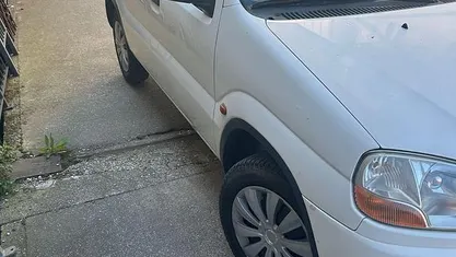 Usata Suzuki Ignis 83 CV (61 kW) 2001 Utilitaria