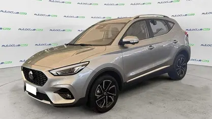 Grigio Nuova 2025 MG ZS Luxury Tre volumi | 18.400 € (Buon prezzo)