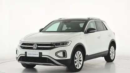 Begagnad VW T-Roc Style 110 HK (80 kW) 2022 SUV