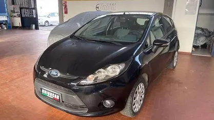 Usata Ford Fiesta 96 CV (70 kW) 2010 Utilitaria