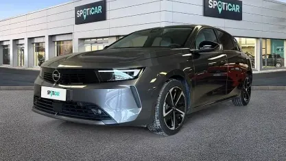 Usata Opel Astra Edition 110 CV (80 kW) 2024 Grigio Utilitaria
